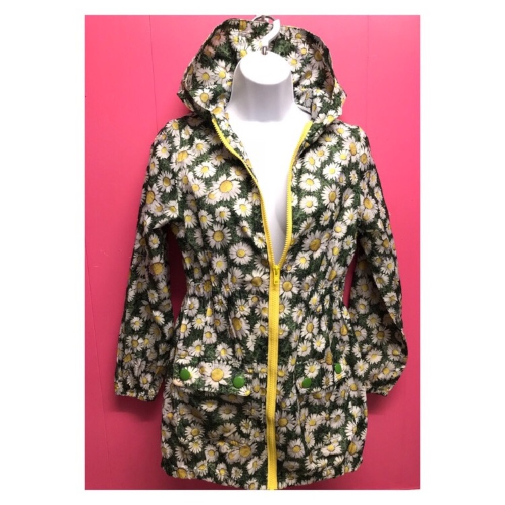 Love Next | Daisy Grass Printed Rain Coat Jacket